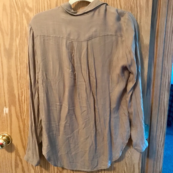 Anthropologie long sleeve button down - Picture 2 of 3